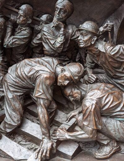 St Pancras Station sculpture