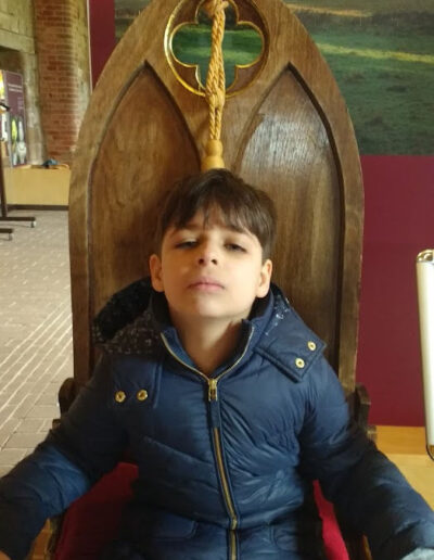 Anton chair